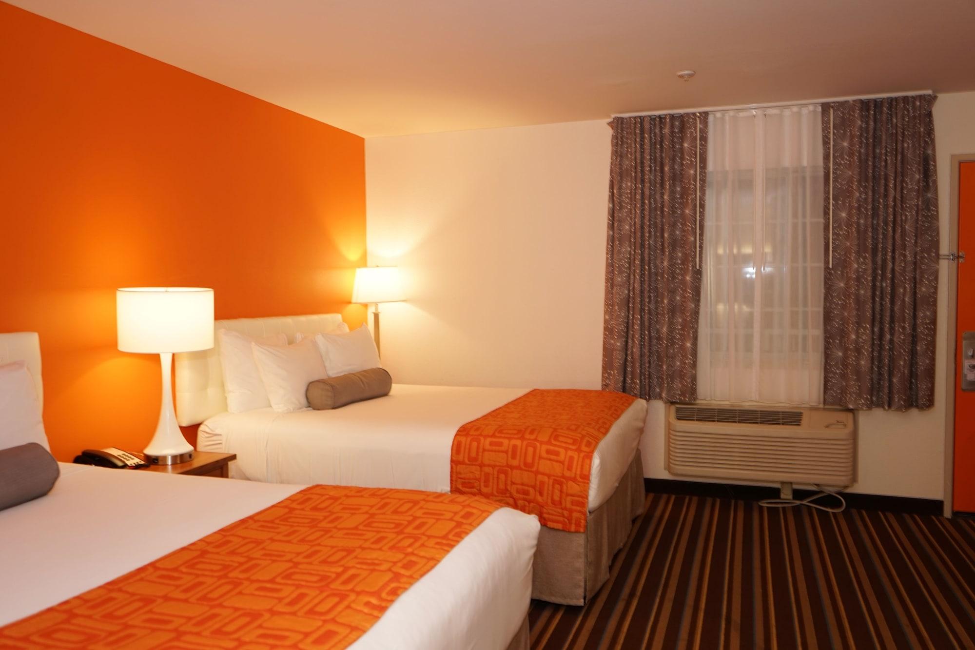 Howard Johnson By Wyndham Salinas Ngoại thất bức ảnh